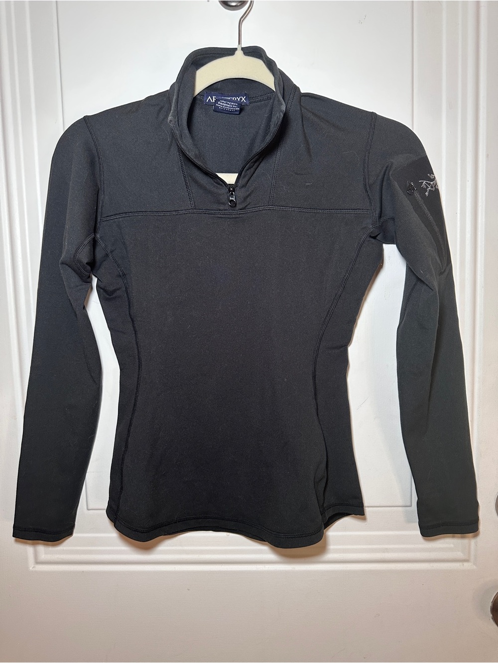 Arc'teryx Black Women's Half-Zip Performance Pullover XS